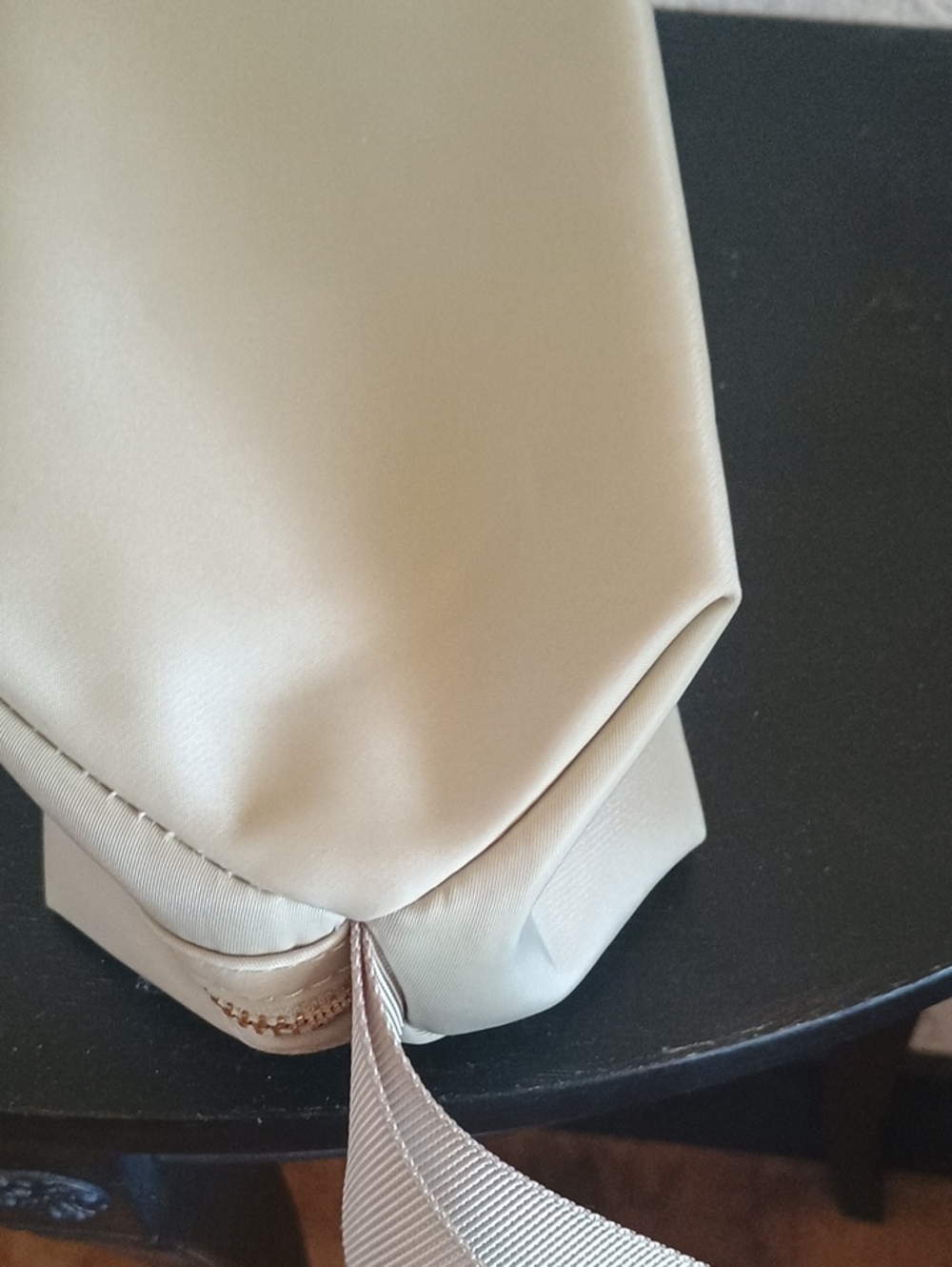 Burberry Toiletry Bag - Picture 8 of 8